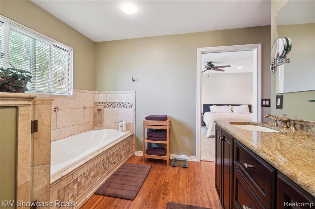 4020 Watuga Street, Commerce Twp, MI 48390 — Photo 20