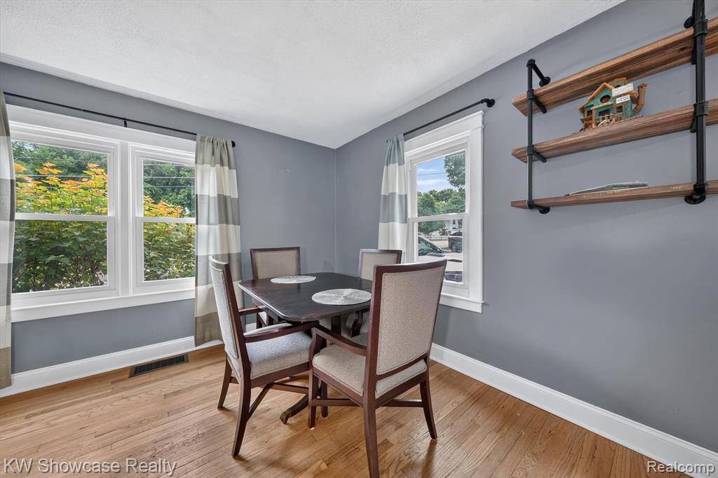407 Broadway, Davisburg, MI 48350 — Photo 11