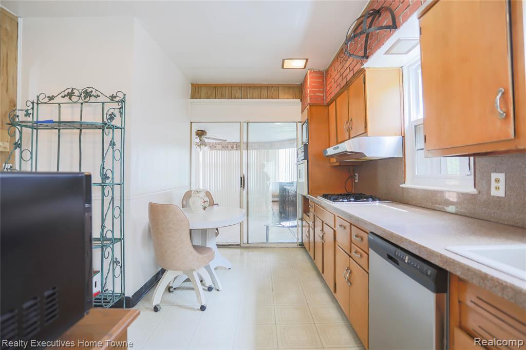 18244 Parkside Street, Detroit, MI 48221 — Photo 26