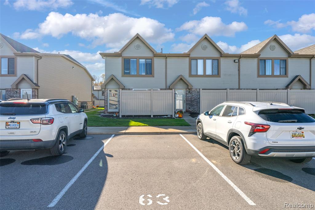 50461 Bay Run N Run N, 63, Chesterfield, MI 48047 — front exterior