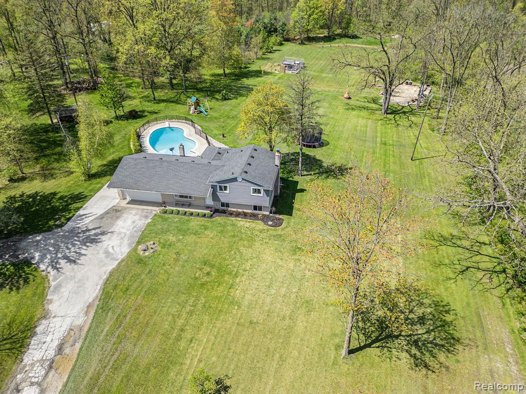 9703 TOWER Road, South Lyon, MI 48178 — Photo 34