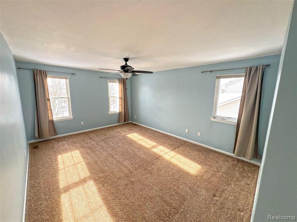 47546 Belmont Drive, Belleville, MI 48111 — Photo 25