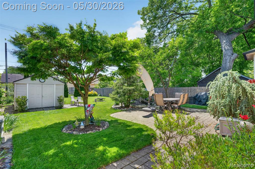 18364 Beechwood Street, Roseville, MI 48066 — Photo 49