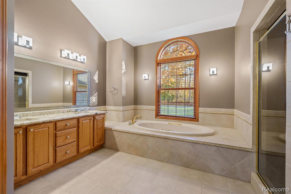 5150 N Milford Road, Highland, MI 48356 — Photo 21