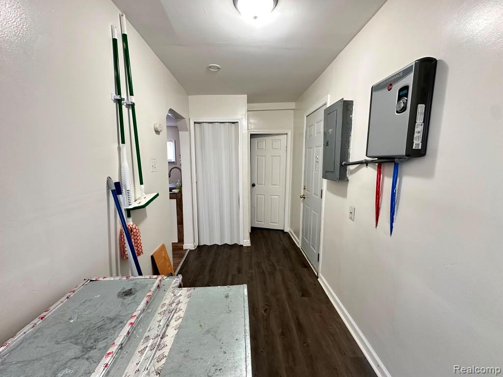 3441 S Edsel Street, Detroit, MI 48217 — Photo 15