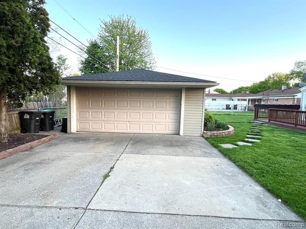 9707 DUDLEY Street, Taylor, MI — Photo 32