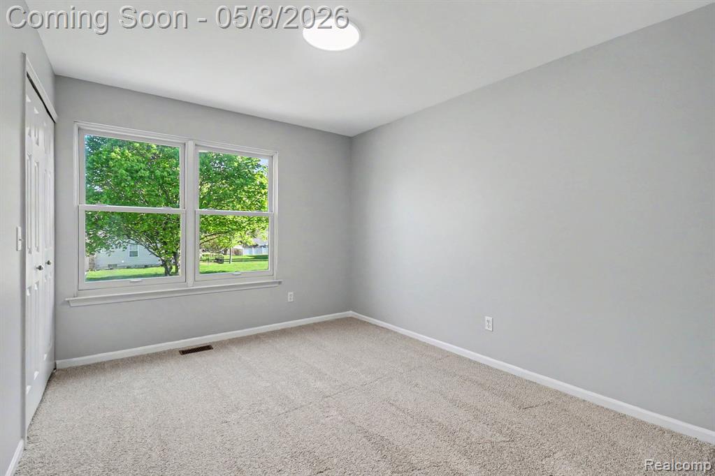 42819 Fairfield Drive, Belleville, MI 48111 — Photo 28