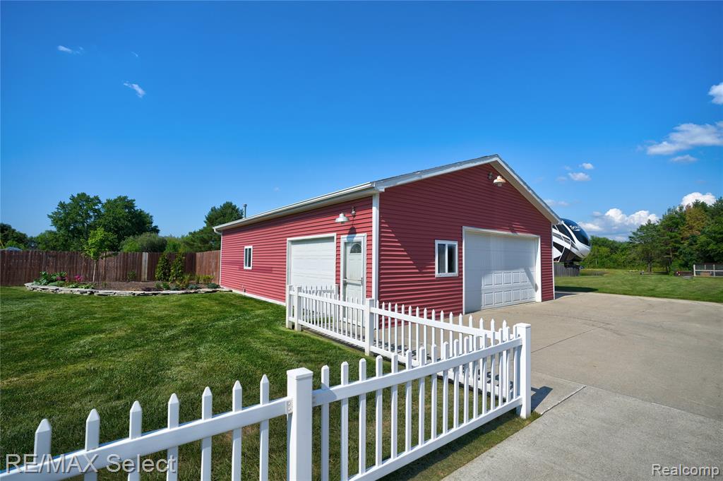 3309 S Vassar Road, Davison, MI 48423 — Photo 4