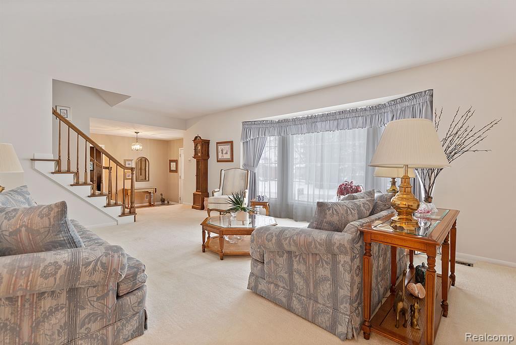 42126 BAINTREE Circle, Northville, MI 48168 — Photo 17