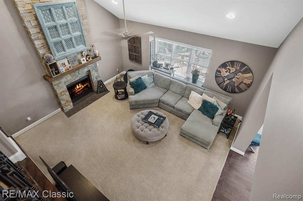 50757 CALVERT ISLE Drive, Novi, MI — Photo 38