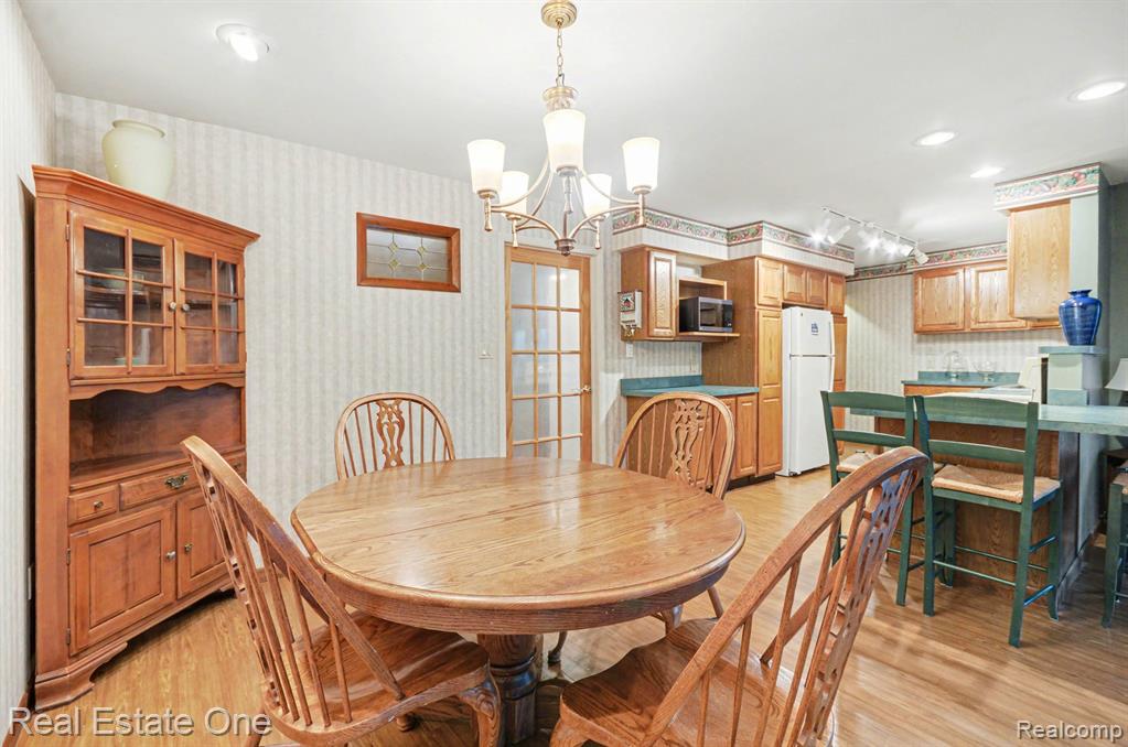 8887 Morrison Avenue, Plymouth, MI 48170 — Photo 16