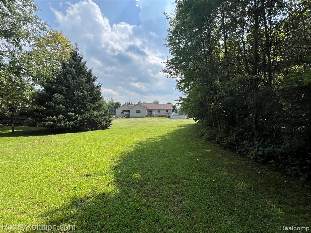 5885 Skyview Drive, Imlay City, MI 48444 — Photo 35