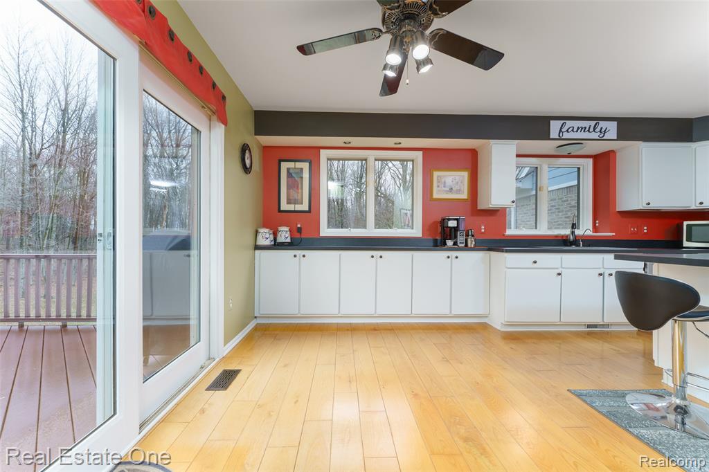 167 Forest Valley Court, Pinckney, MI 48169 — Photo 25