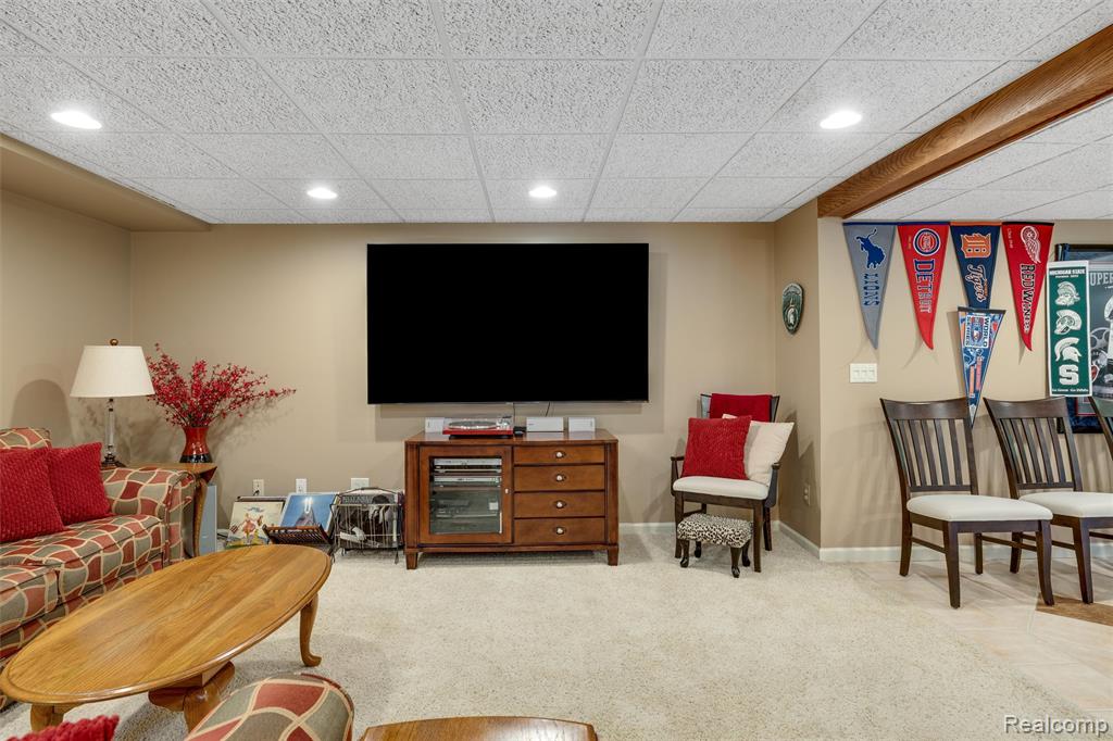 57694 Hidden Timbers Drive, South Lyon, MI 48178 — Photo 21