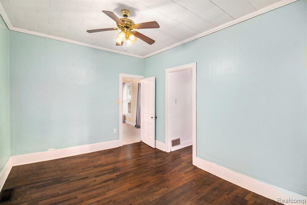 107 S WILLIAMS Street, Stockbridge, MI 49285 — Photo 7