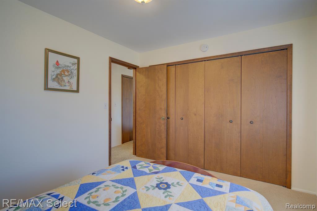 7233 JENNINGS Road, Swartz Creek, MI 48473 — Photo 23