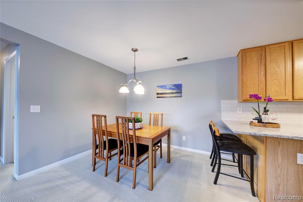 3082 Kneeland Circle, Howell, MI 48843 — Photo 12