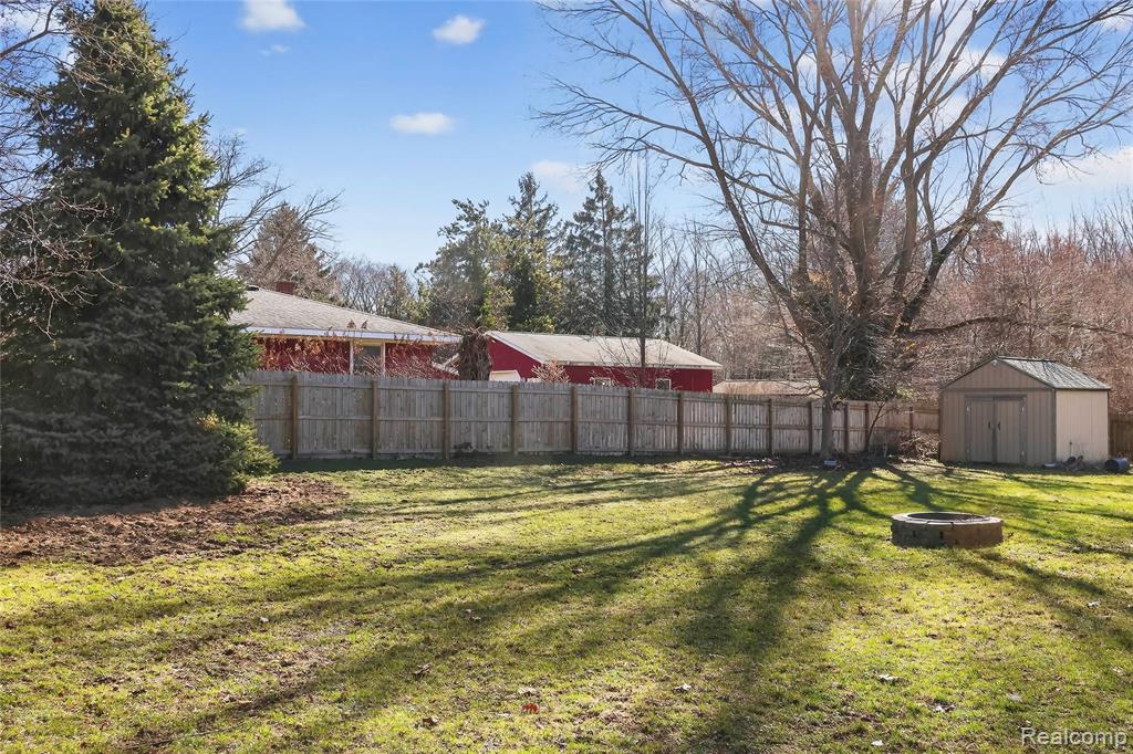 425 N Division Avenue, Holland, MI 49424 — Photo 29