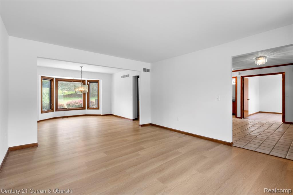 41925 Waterwheel Road, Northville, MI 48168 — Photo 2