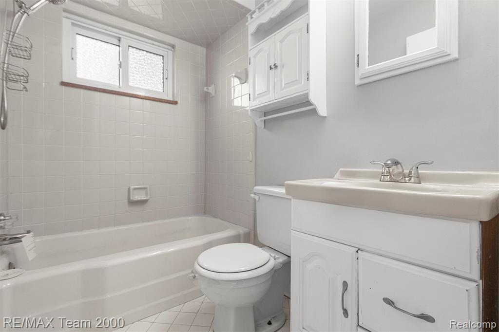 19431 STEPHENS, Eastpointe, MI 48021 — Photo 23