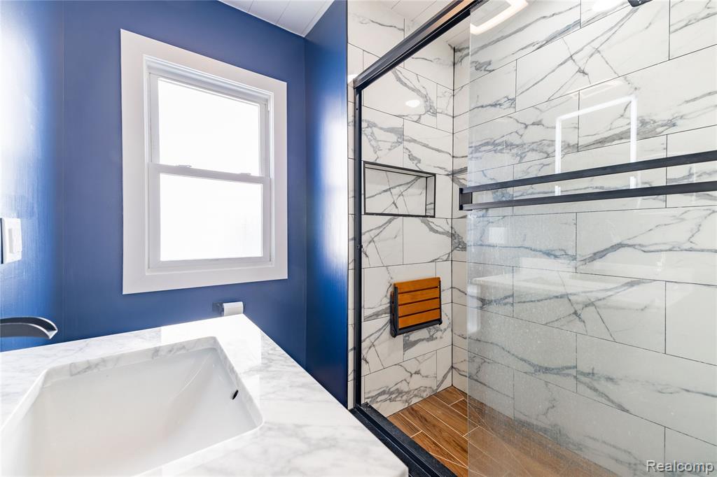 472 Mayflower Avenue, Lincoln Park, MI 48146 — Photo 14