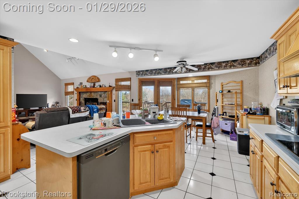 5163 Country Squire Road, Dryden, MI 48428 — Photo 13