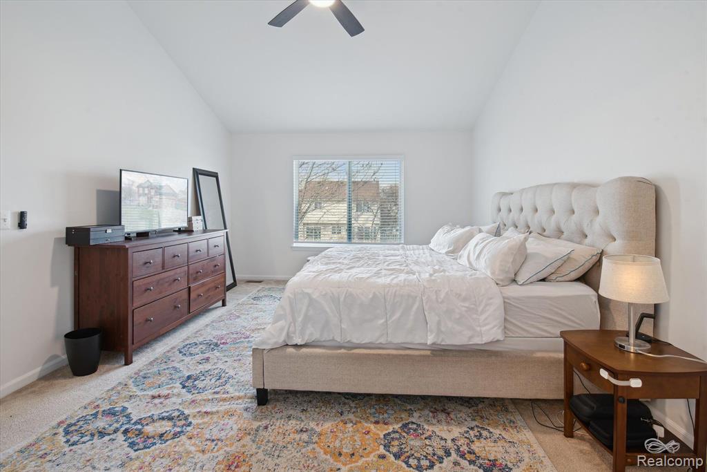 9998 ROLAN MEADOWS Drive, Belleville, MI 48111 — Photo 32