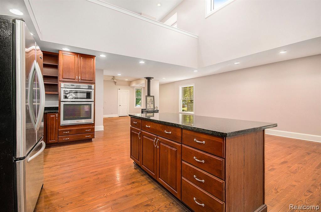 526 5TH Street, Ann Arbor, MI 48103 — Photo 6