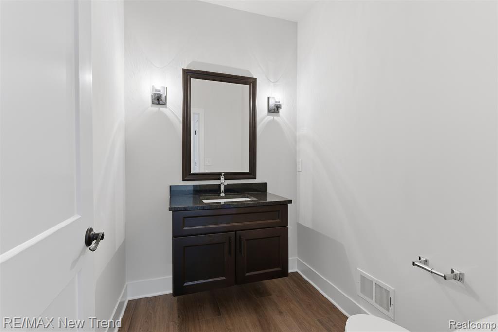 2388 Madison Street, Wixom, MI 48393 — Photo 19