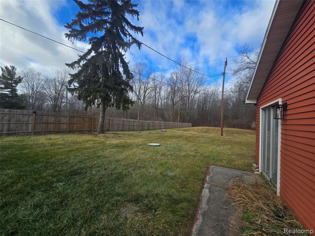 2060 Carleton West Road, Carleton, MI 48117 — Photo 28