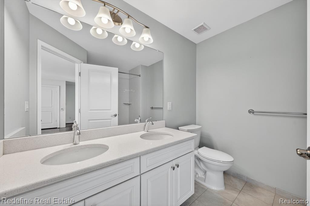 42896 Cardinal Way, Novi, MI — Photo 26