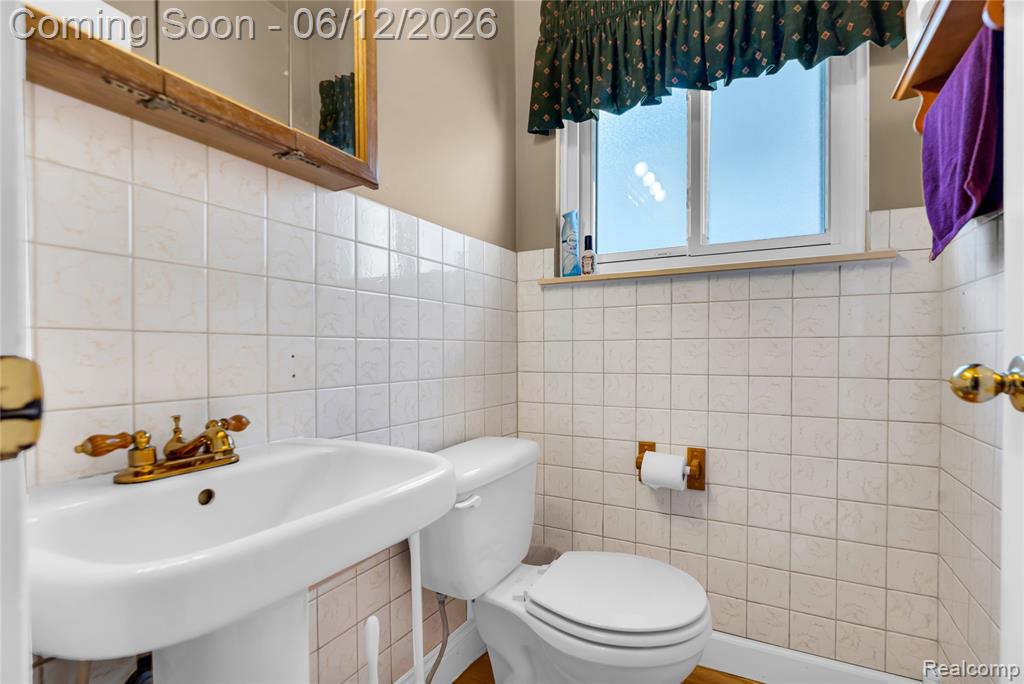 4840 Iowa Drive, Warren, MI 48092 — Photo 16