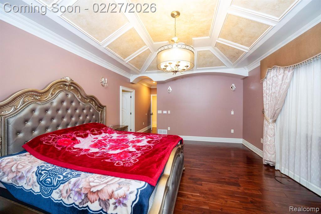 6616 Fairwood Drive, Dearborn Heights, MI 48127 — Photo 37