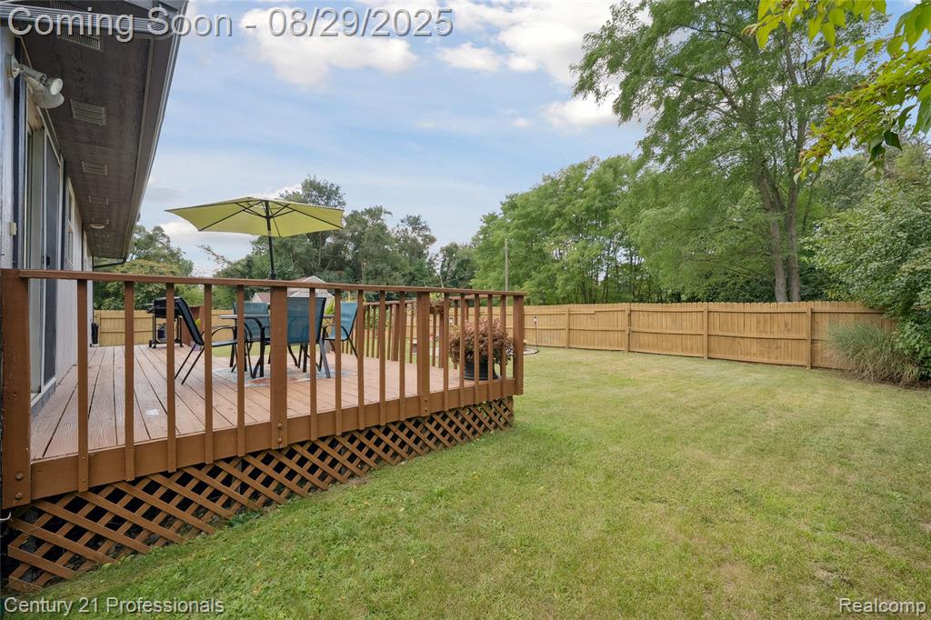 5455 Westview Road, Clarkston, MI — Photo 45