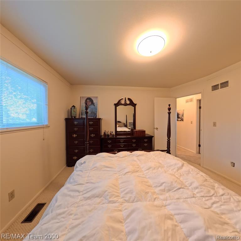 2104 Whittier Road, Ypsilanti, MI 48197 — Photo 24