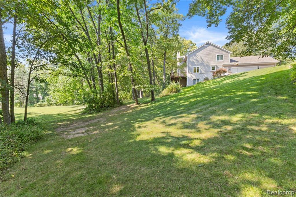 860 Galahad Drive, Ortonville, MI 48462 — Photo 57