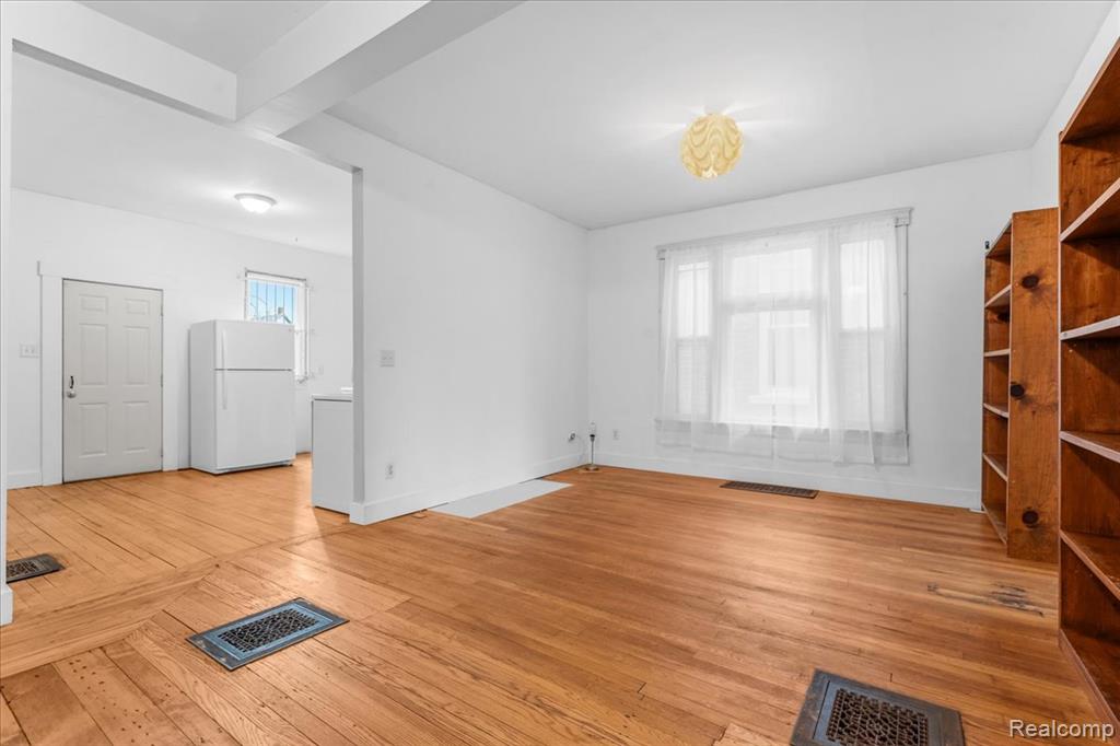 585 W Grand Boulevard, Detroit, MI 48216 — Photo 5