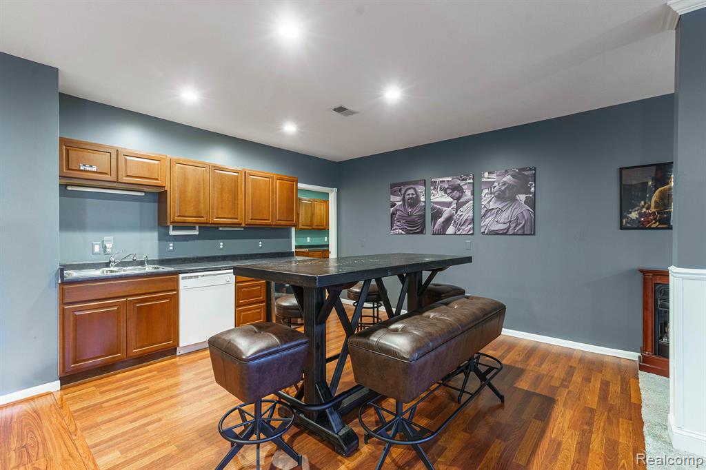 57495 RIDGEWOOD Drive, Washington, MI — Photo 47