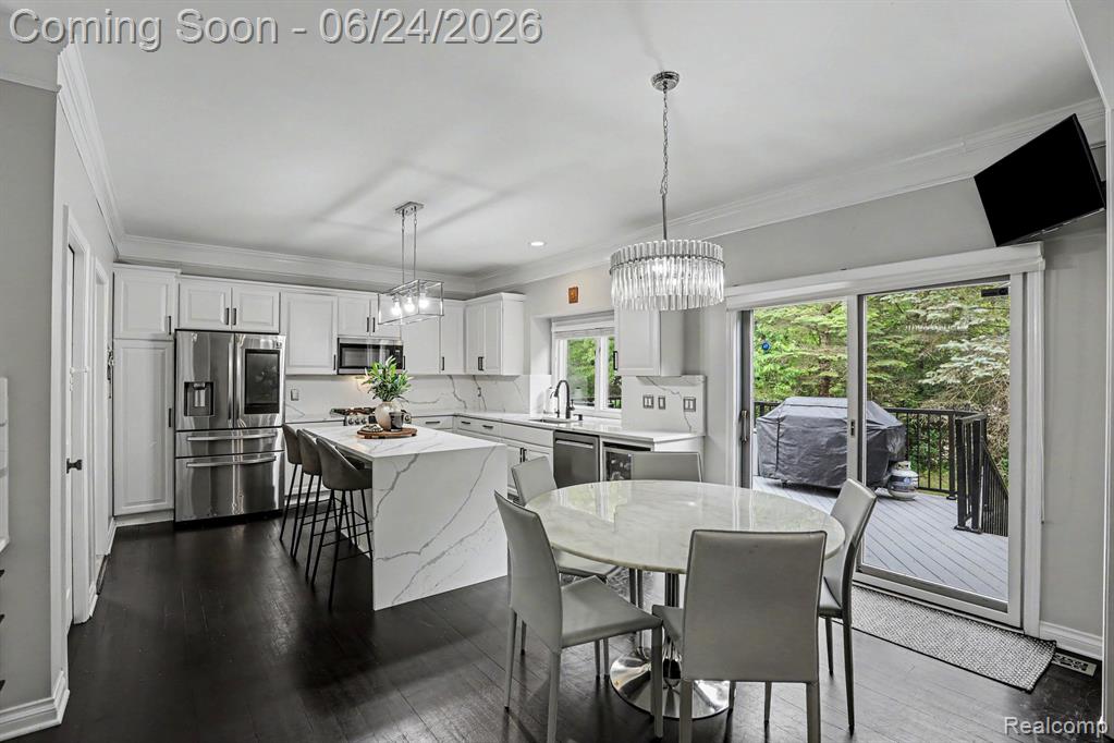 4575 Northridge Court, West Bloomfield, MI 48323 — Photo 32