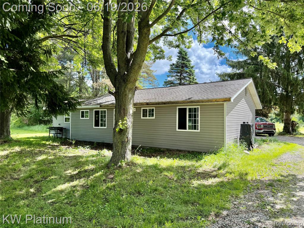 7815 Vincent Road, Croswell, MI 48422 — front exterior