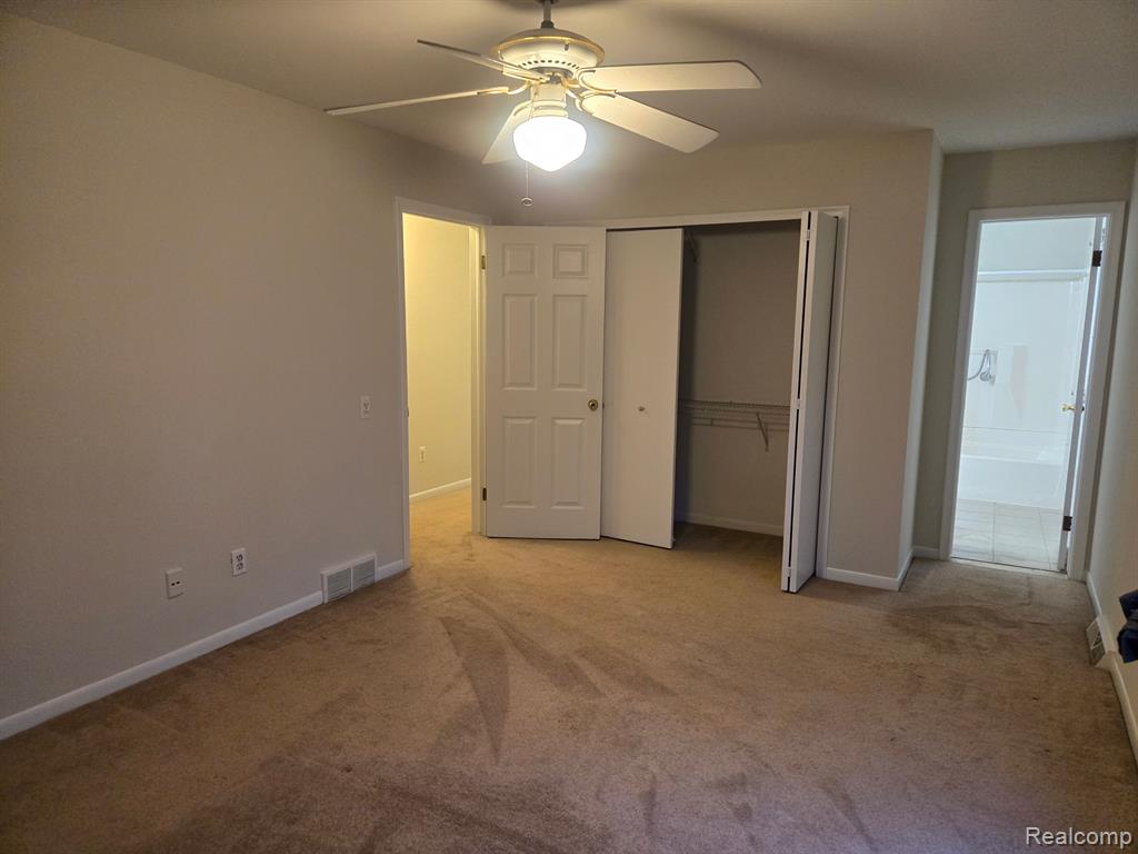 8970 GLASGOW Drive, White Lake, MI — Photo 7