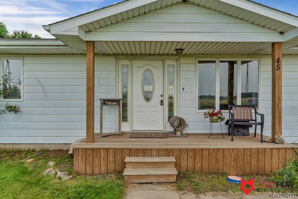 45 N GRAF Road, Caro, MI 48723 — Photo 6