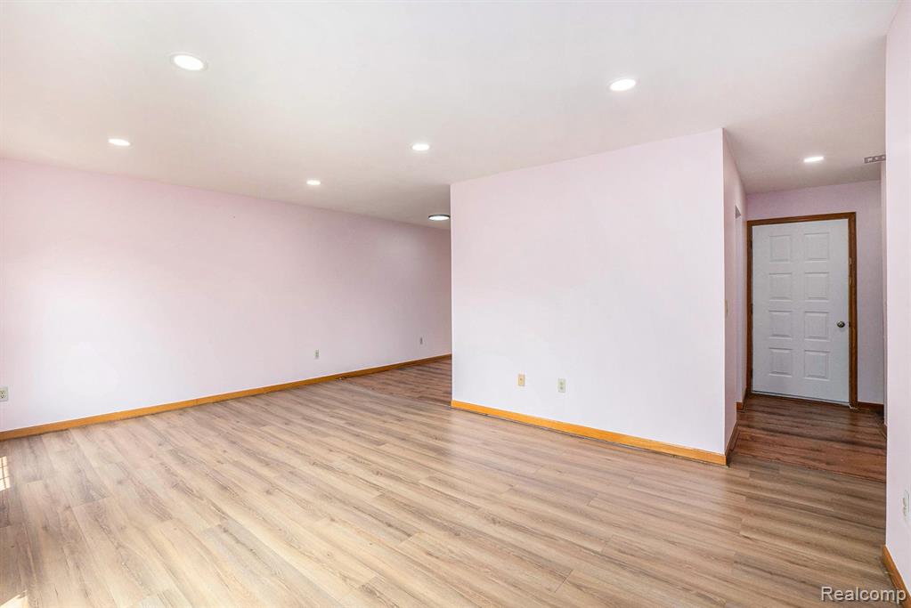 5434 Bowden Court, Warren, MI 48091 — Photo 7