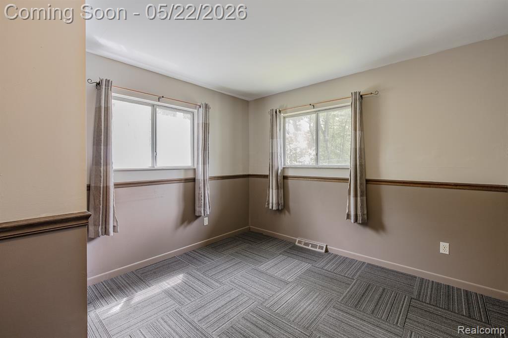 1440 Harding Avenue, Lake Orion, MI 48362 — Photo 23