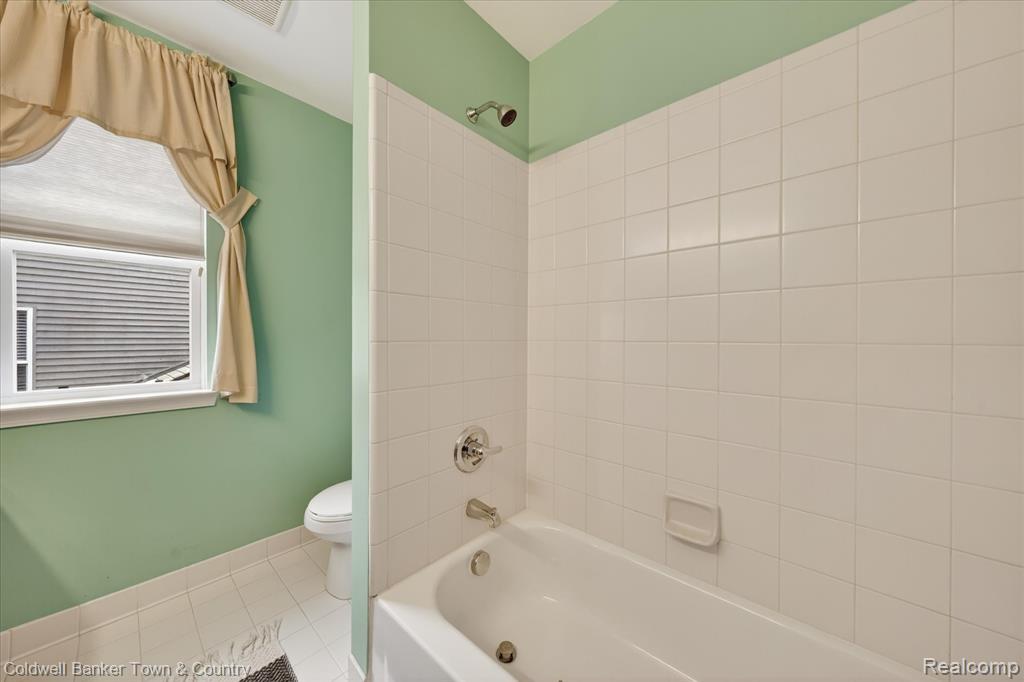28294 Cottage Lane, New Hudson, MI 48165 — Photo 34