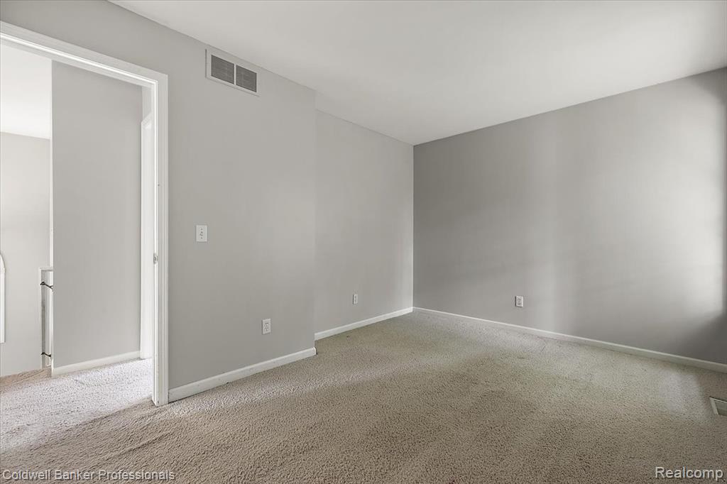 765 1st Street, Fenton, MI 48430 — Photo 18