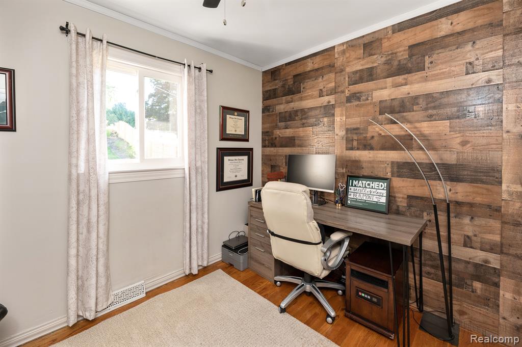 6665 LAURELTON, Clarkston, MI — Photo 21