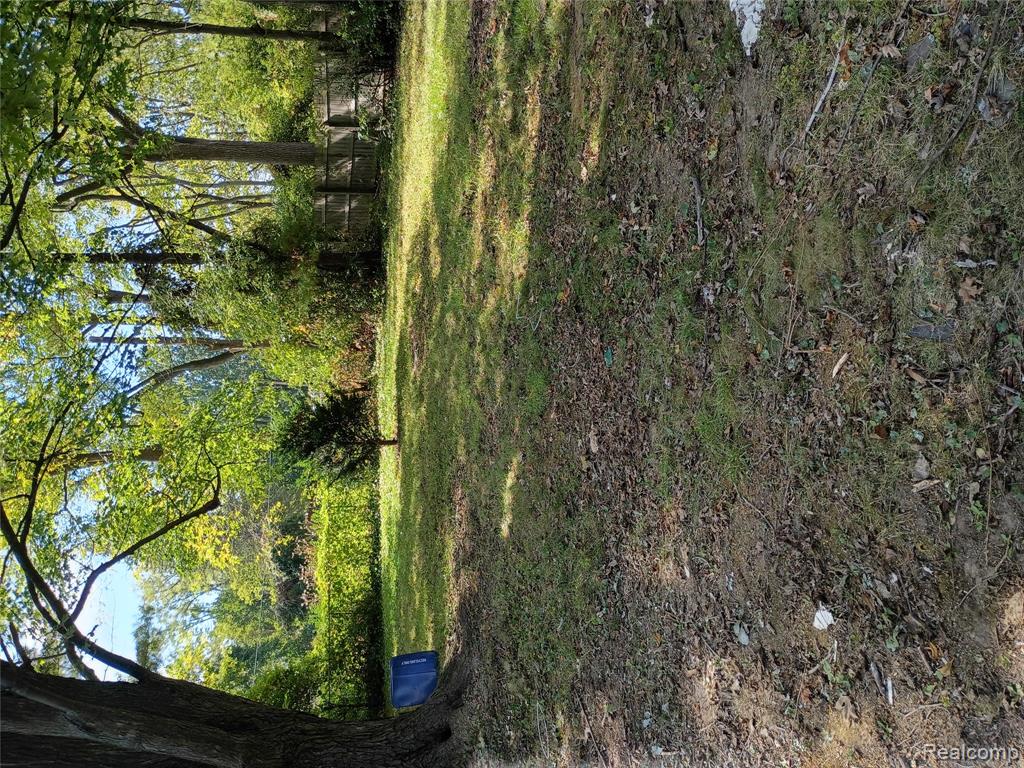 405 W Bundy Avenue, Flint, MI 48505 — Photo 21