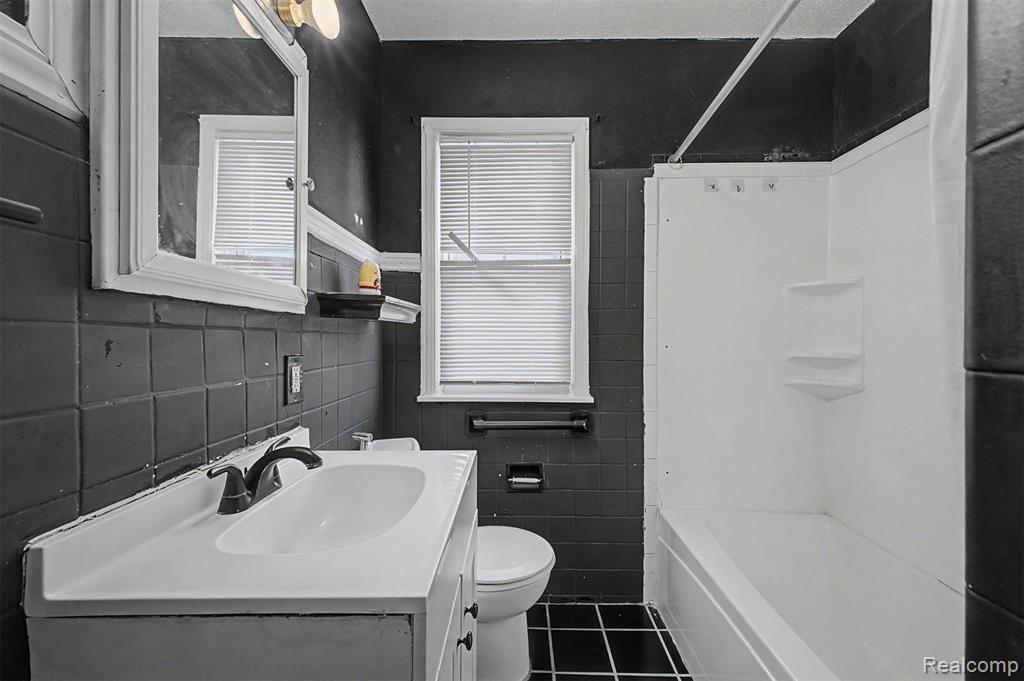 4580 Westland Street, Dearborn, MI 48126 — Photo 16
