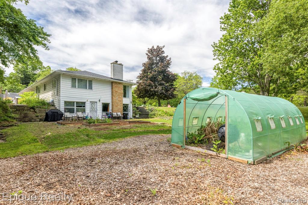 3750 Parker Road, Fort Gratiot, MI 48059 — Photo 9